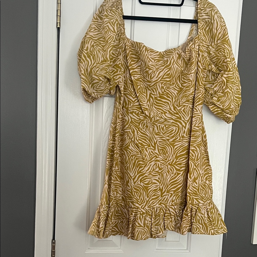 Elegant Yellow Patterned Long Sleeve Dress